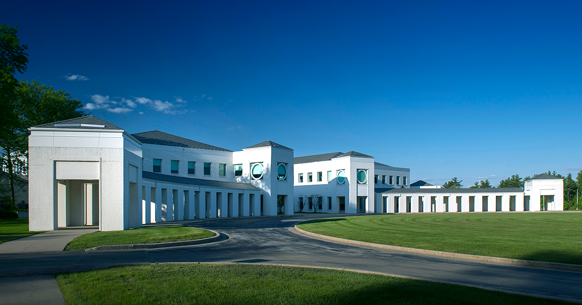 brotherhood mutual headquarters exterior photo