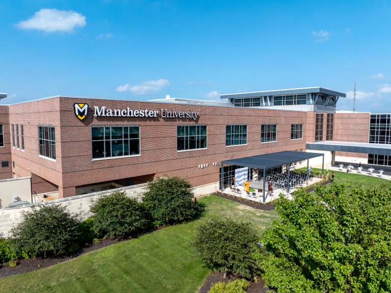 Manchester University - Fort Wayne